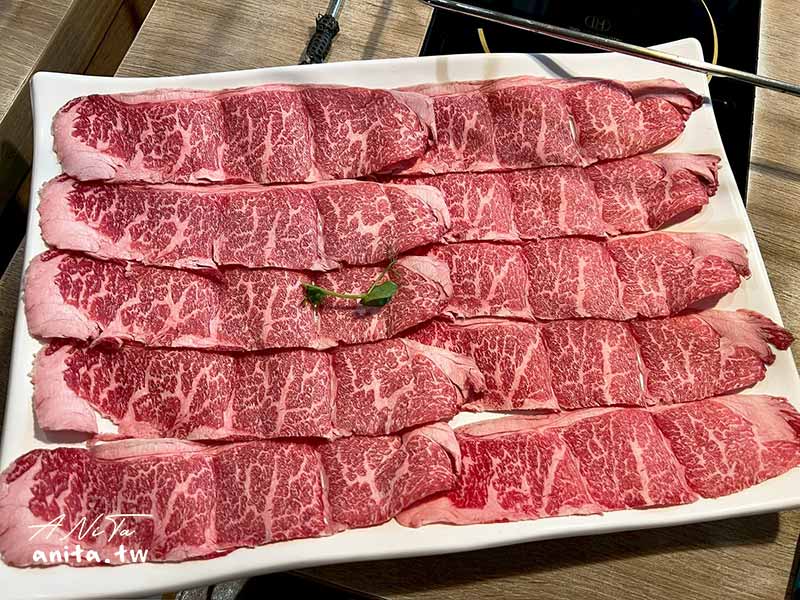 中和美食,火鍋,肉老大頂級肉品涮涮鍋