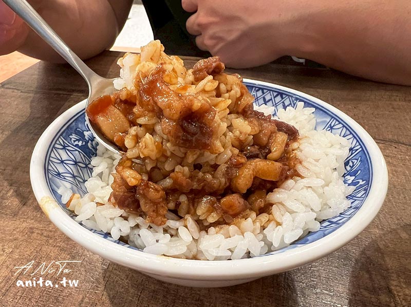 中和美食,傳統小吃,胡饕米粉湯